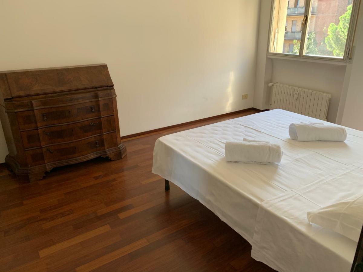 Whouse Luxury Universita' 博洛尼亚 外观 照片